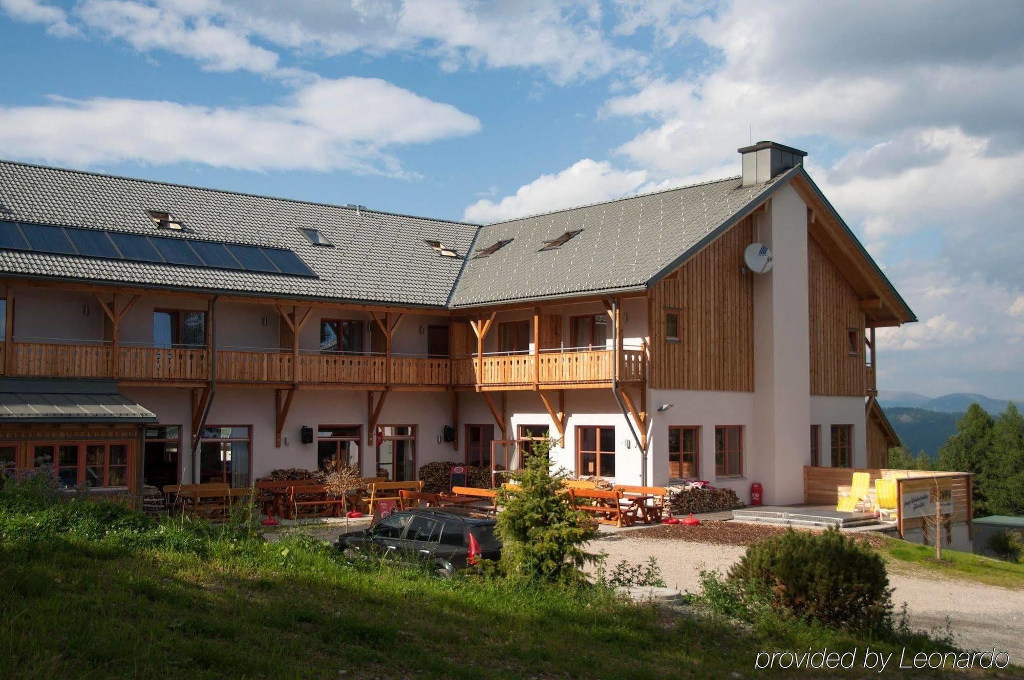 Jufa Hotel Хохриндль Экстерьер фото